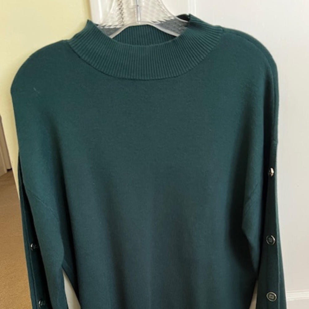 Liz Claiborne Green Sweater NEW!M Mock turtleneck